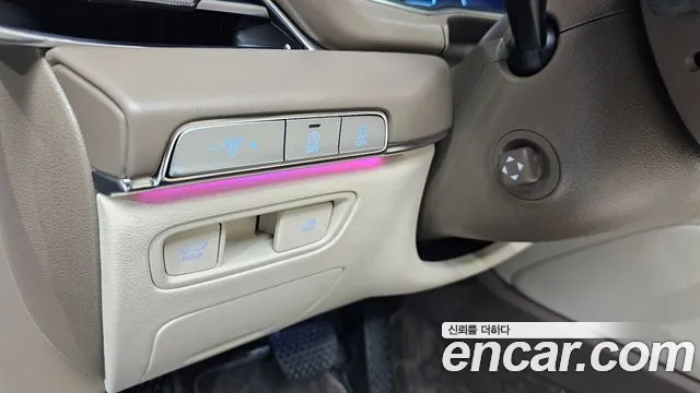 Genesis GV80 2.5T Бензин 2WD — Фото автомобиля 30
