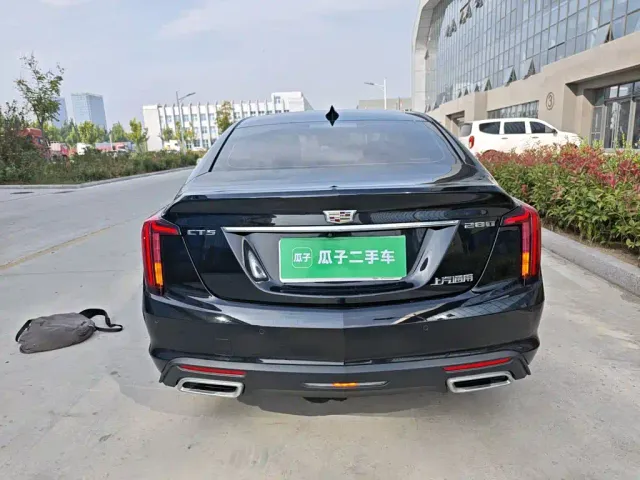 Cadillac CT5 — Фото автомобиля 5