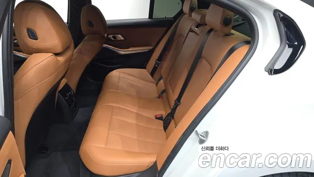 BMW 3-Series 3 серия (G20) 320i M Sport — Фото автомобиля 11