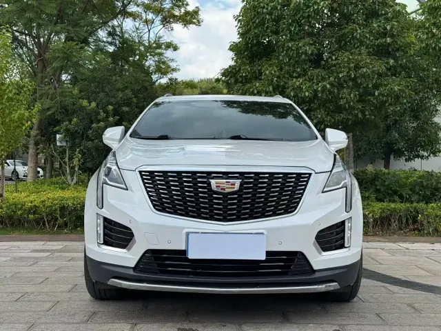 Cadillac XT5 — Фото автомобиля 2