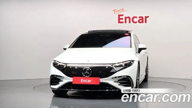 Mercedes-Benz EQS — Фото автомобиля 3
