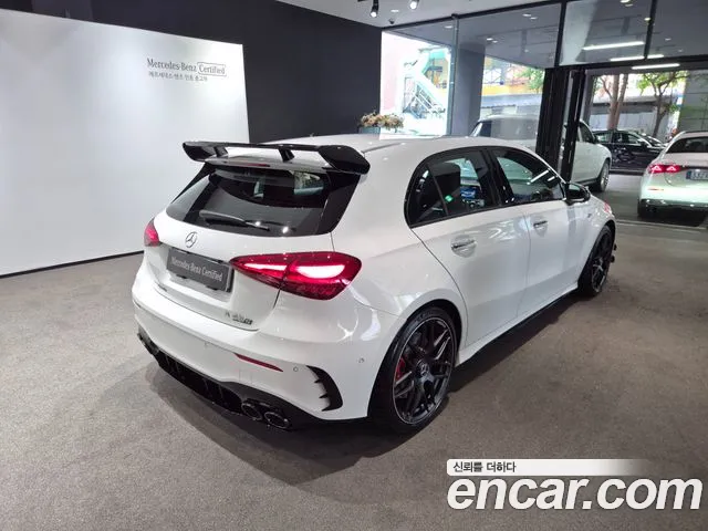 Mercedes-Benz A-Class W177 — Фото автомобиля 2