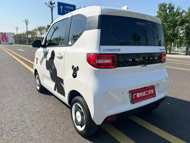 Wuling Hongguang Mini EV — Фото автомобиля 7