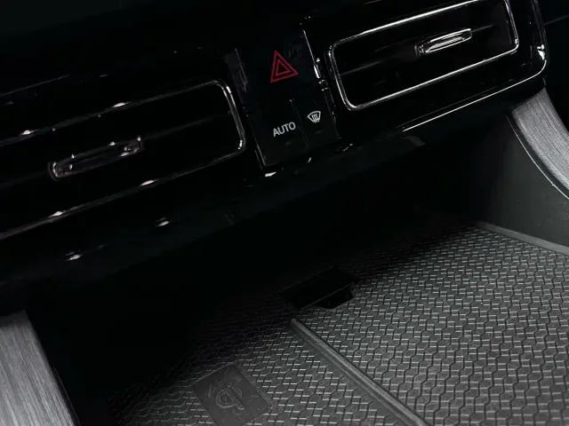 GAC Trumpchi GS8 — Фото автомобиля 23