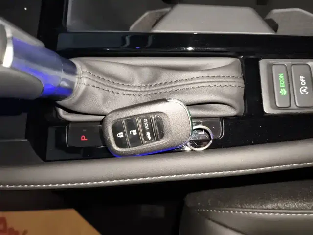 Honda Accord — Фото автомобиля 10
