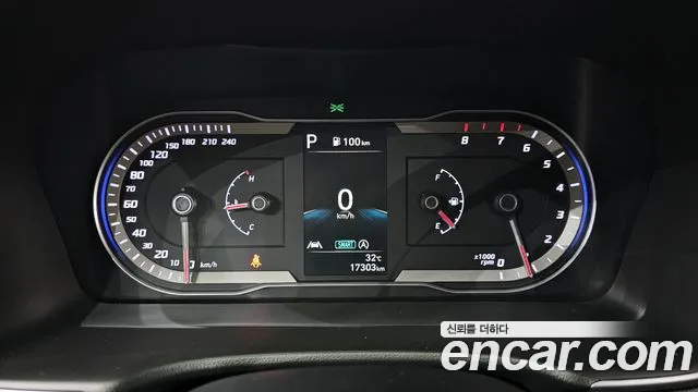 Hyundai Tucson Tucson (NX4) Бензин 1.6 турбо 2WD — Фото автомобиля 8