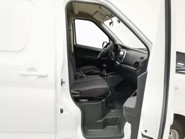 Changan Kaicheng Changan Ruixing EM80 2024 Hatchback Standard 2 Seats 41.86kWh — Фото автомобиля 23