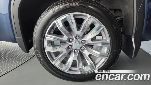 GMC Sierra — Фото автомобиля 6