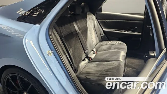 Hyundai AVANTE — Фото автомобиля 11