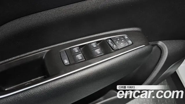 Renault-KoreaSamsung QM6 Новый QM6 2.0 LPe LE Signature 2WD — Фото автомобиля 17