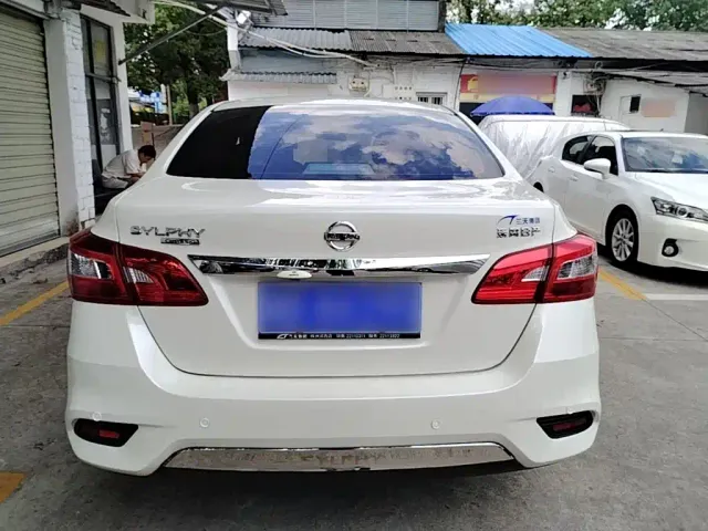 Nissan Sylphy — Фото автомобиля 5