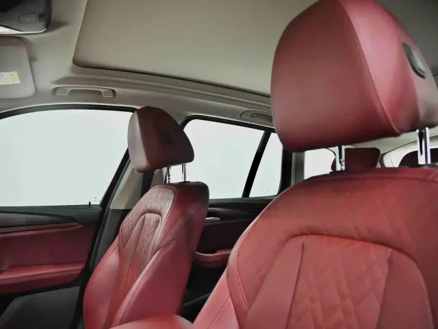 BMW X3 — Фото автомобиля 9