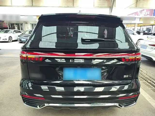 Geely Xingyue L — Фото автомобиля 5
