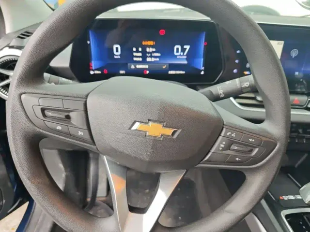 Chevrolet Monza — Фото автомобиля 10