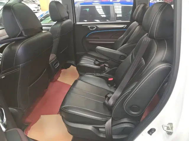 GAC Trumpchi M6 — Фото автомобиля 16