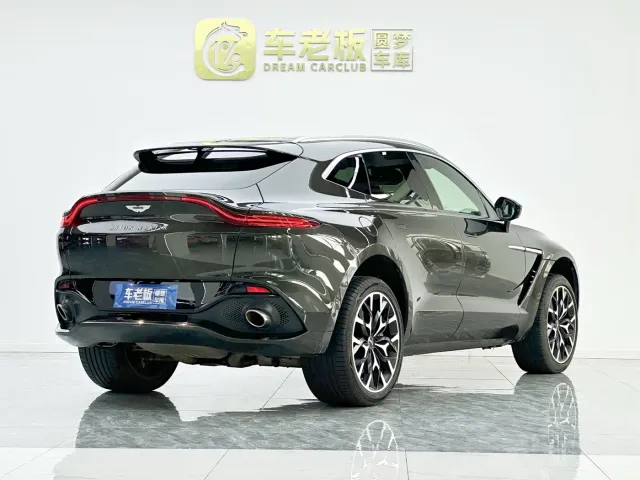 Aston Martin DBX — Фото автомобиля 4