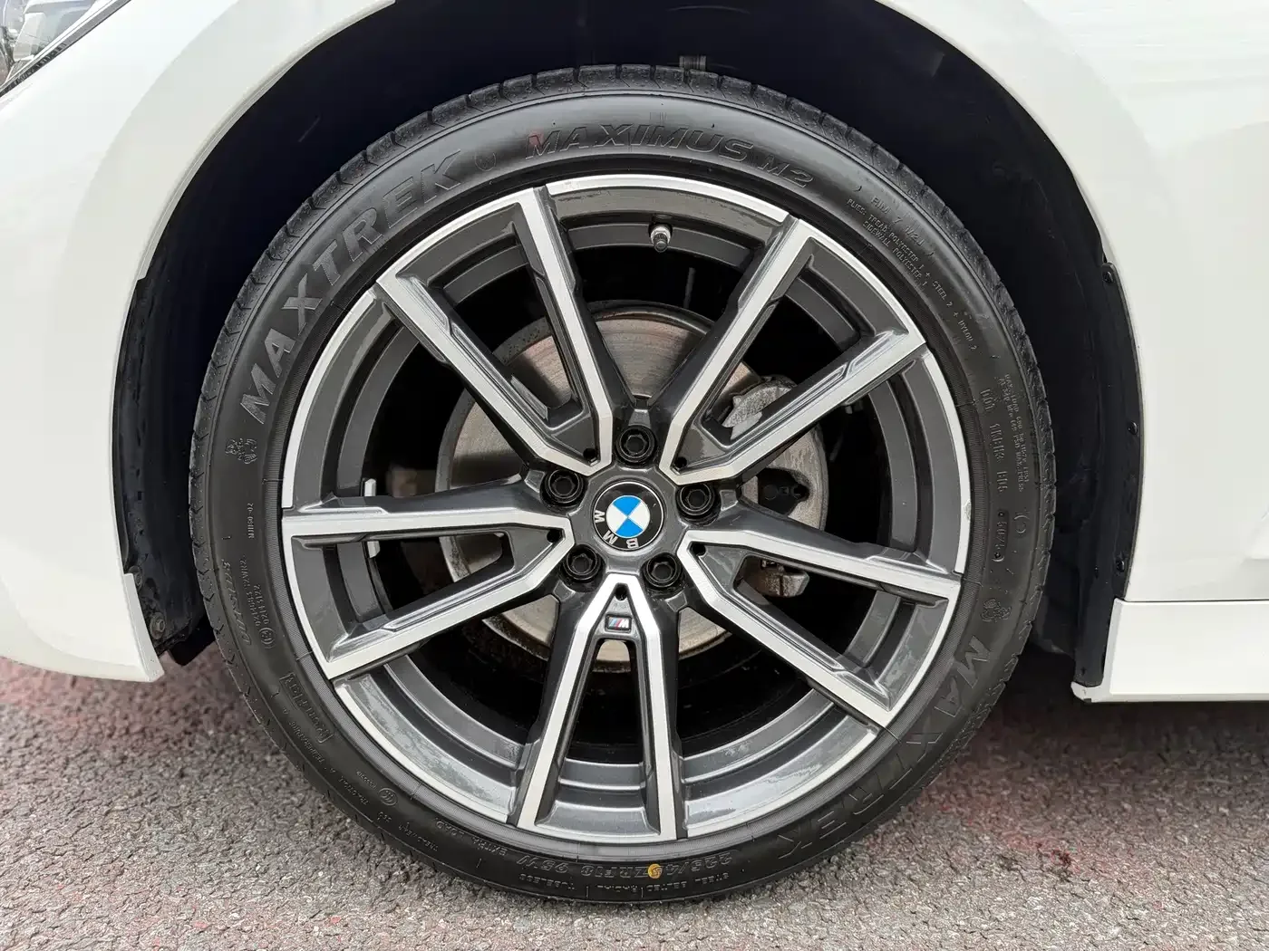 BMW BMW 3 Series 2022 320Li M Sport Package — Фото автомобиля 15