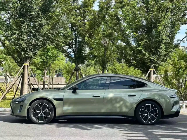 Xiaomi SU7 — Фото автомобиля 4
