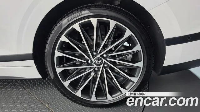 Hyundai Grandeur GN7 — Фото автомобиля 6