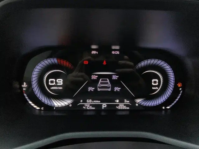 Geely Emgrand — Фото автомобиля 14