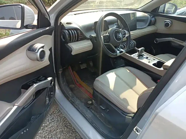 BYD Yuan PLUS — Фото автомобиля 15
