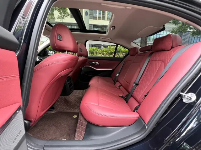 BMW 3 Series — Фото автомобиля 14