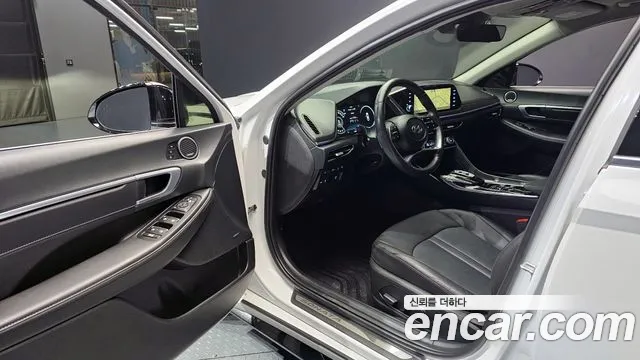 Hyundai Sonata Sonata (DN8) 1.6 Turbo — Фото автомобиля 11