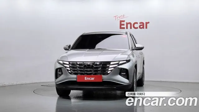 Hyundai Tucson Tucson (NX4) Дизель 2.0 2WD — Фото автомобиля 3