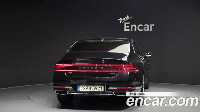 Genesis G90 Бензин 3.5 турбо AWD — Фото автомобиля 2