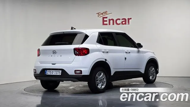 Hyundai Venue Venue 1.6 Premium — Фото автомобиля 2