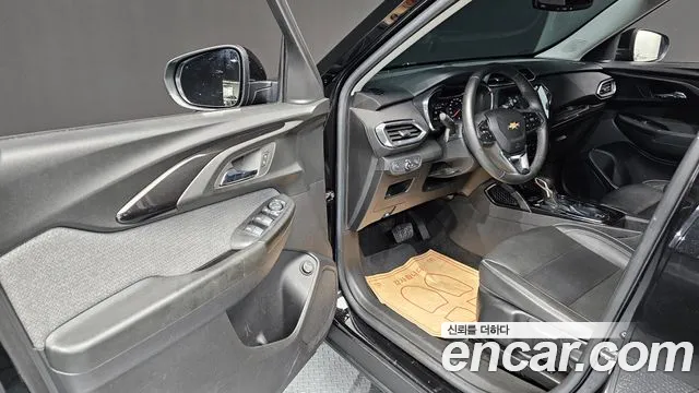 Chevrolet Trailblazer — Фото автомобиля 15