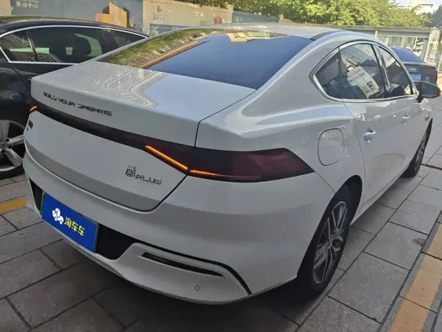 BYD Qin PLUS — Фото автомобиля 3