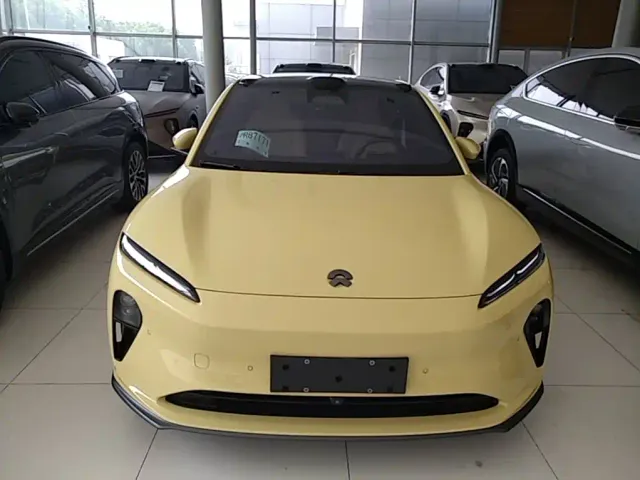 Nio ET5 — Фото автомобиля 2