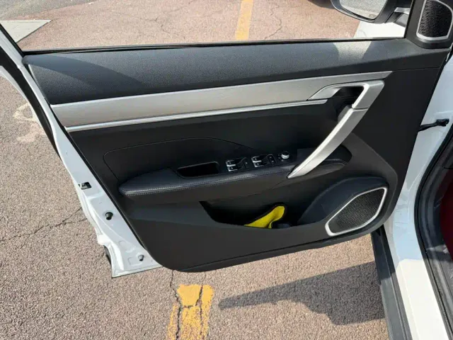 Geely Binyue — Фото автомобиля 6