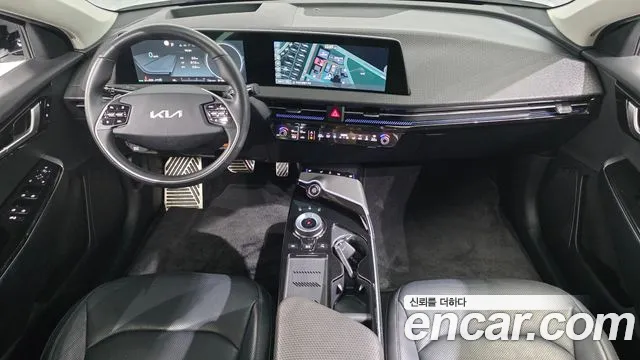 Kia EV6 — Фото автомобиля 6