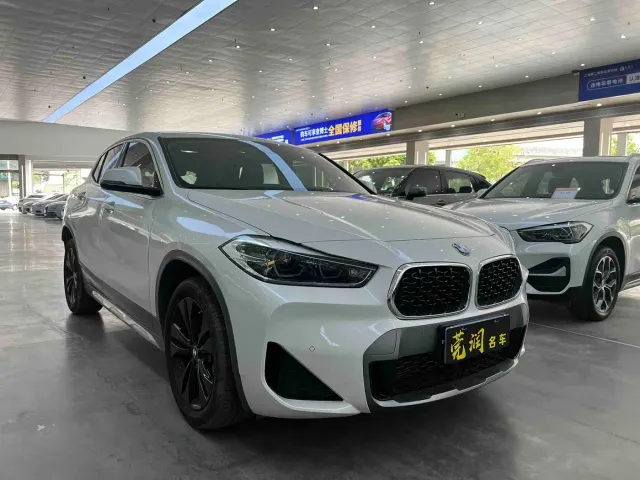 BMW X2 — Фото автомобиля 3