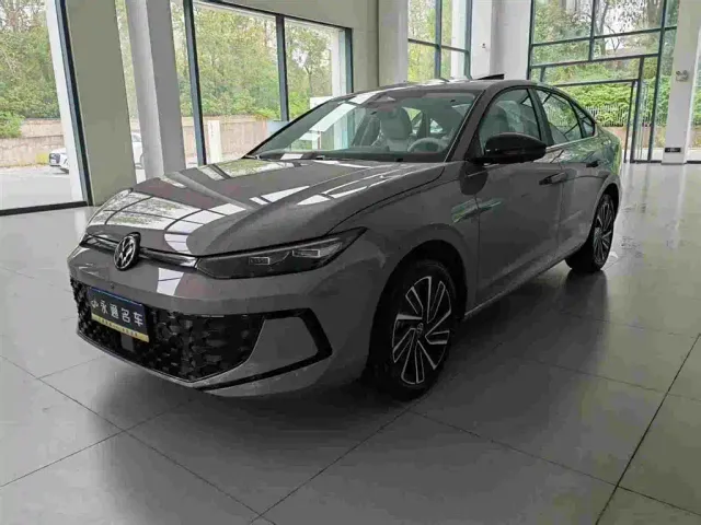 Фотография автомобиля — Volkswagen Lavida