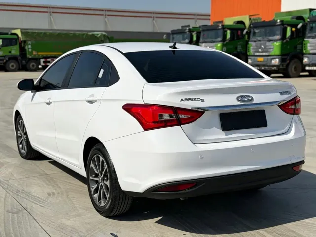Chery Arrizo 5 — Фото автомобиля 9
