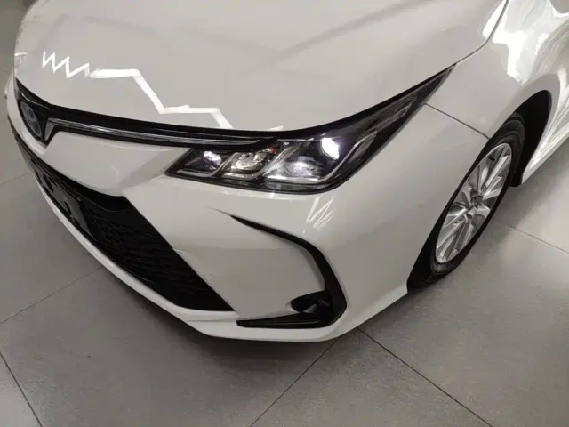 Toyota Corolla — Фото автомобиля 23