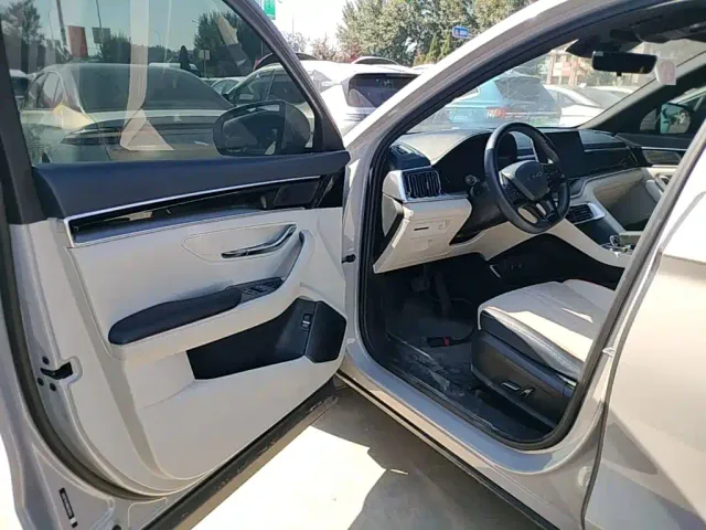 BYD Song PLUS — Фото автомобиля 11