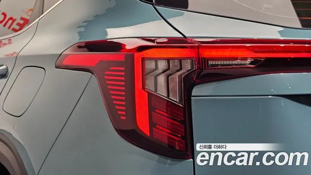 Kia Seltos New — Фото автомобиля 8