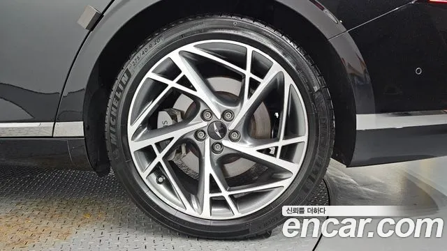 Genesis G90 RS4 — Фото автомобиля 6