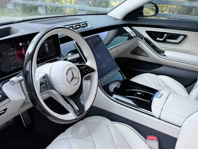 Mercedes-Benz Maybach S-Class — Фото автомобиля 9
