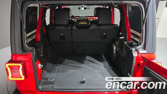 Jeep Wrangler JL — Фото автомобиля 19