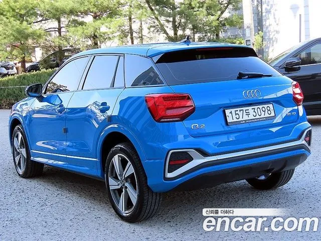 Audi Q2 — Фото автомобиля 3