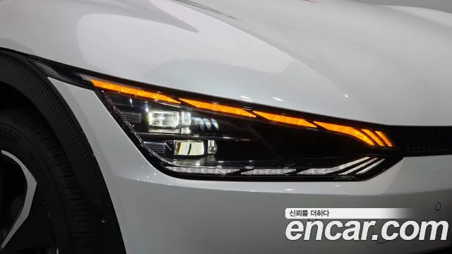 Kia EV6 — Фото автомобиля 18