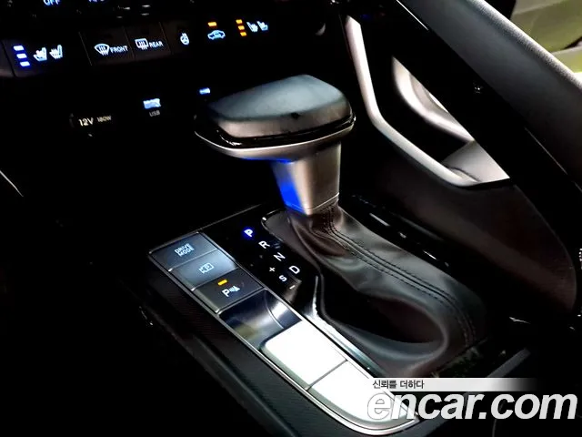 Hyundai Avante CN7 — Фото автомобиля 9