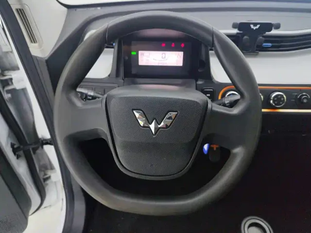 Wuling Hongguang Mini EV — Фото автомобиля 15