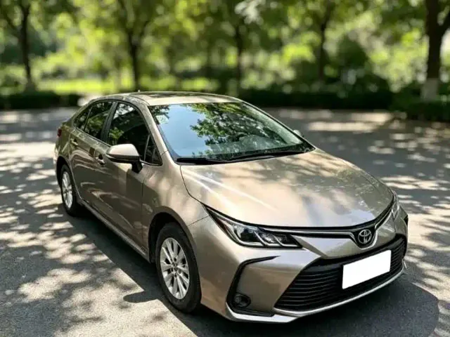 Toyota Corolla — Фото автомобиля 3