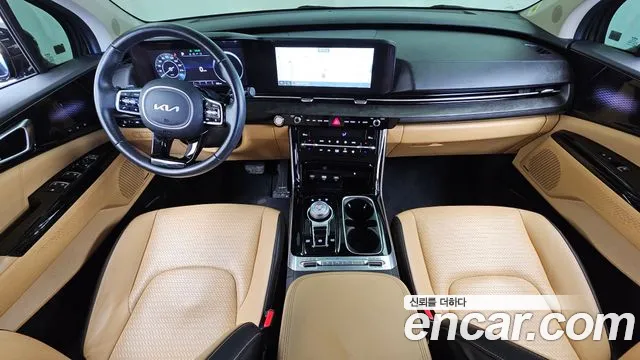 Kia Carnival Generation 4 — Фото автомобиля 10